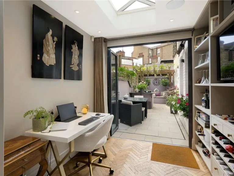 property Compatible Images}