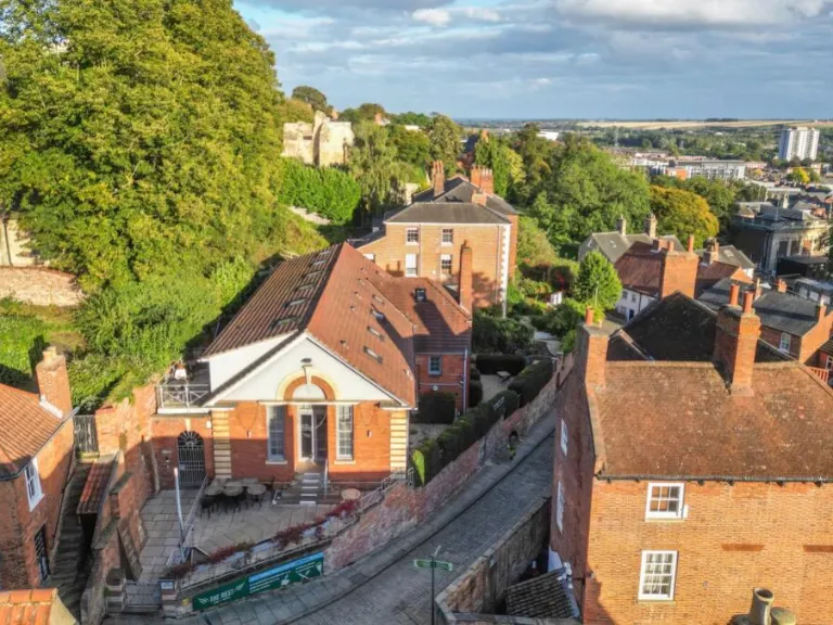 property Compatible Images}