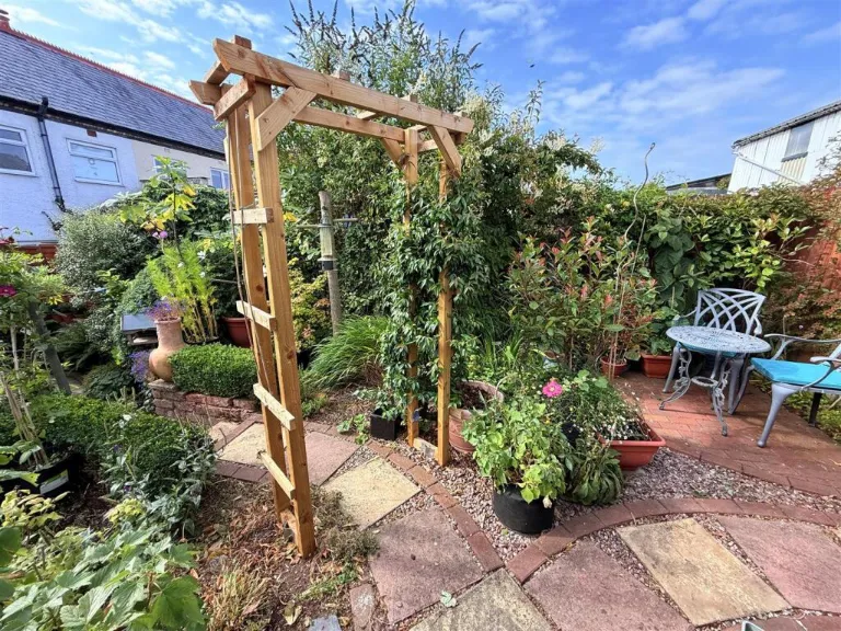 property Compatible Images}