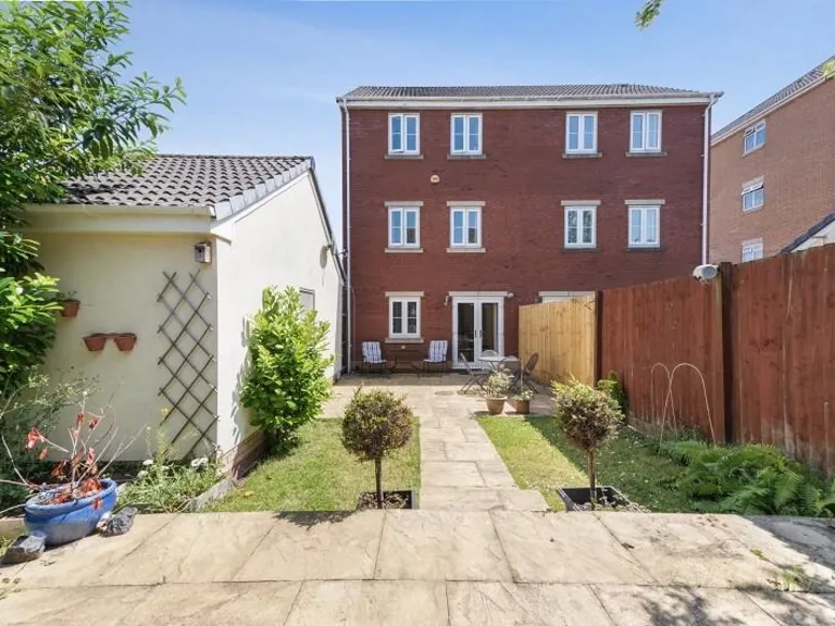 property Compatible Images}