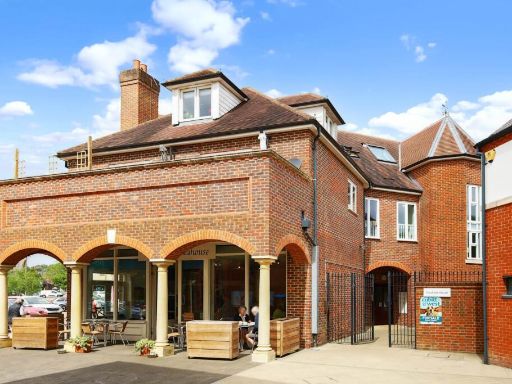 Similar property image