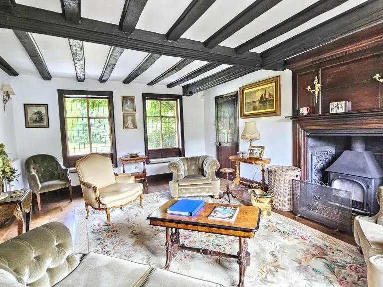 property Compatible Images}