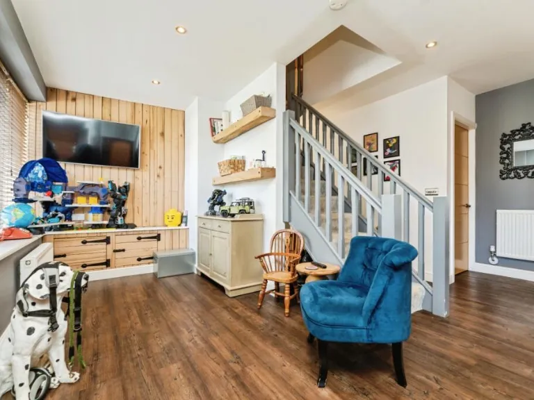 property Compatible Images}