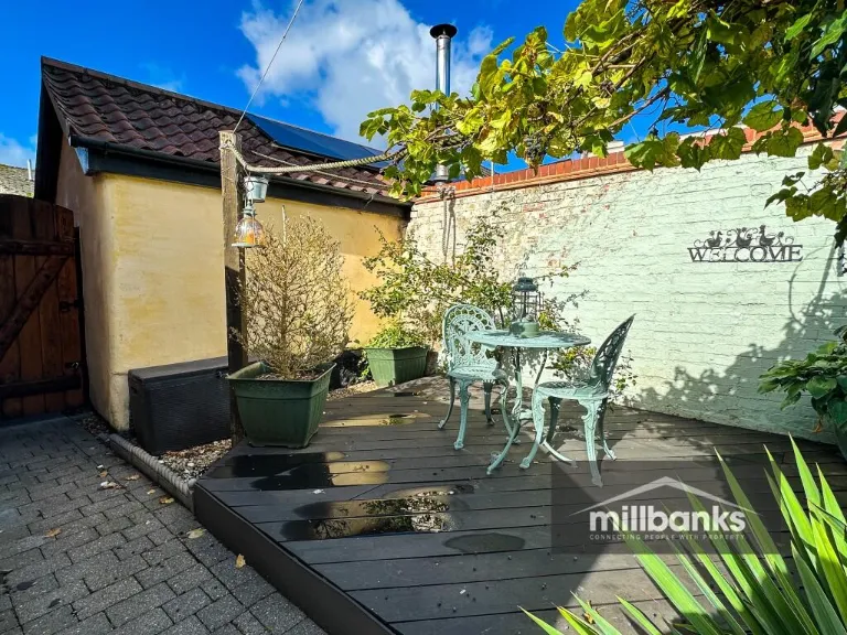 property Compatible Images}