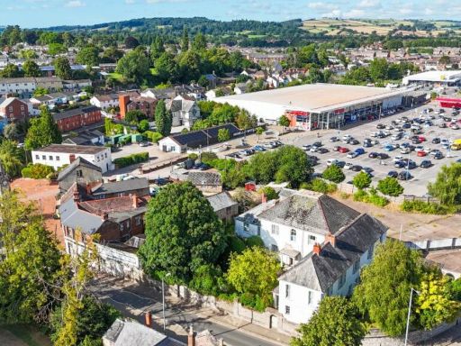 property Low res Images}