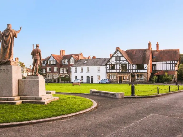 property Compatible Images}