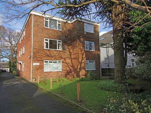 Similar property image