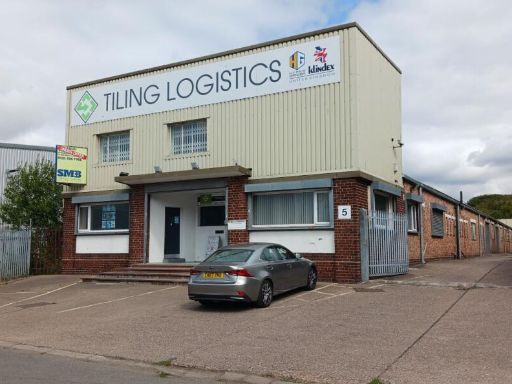 Similar property image