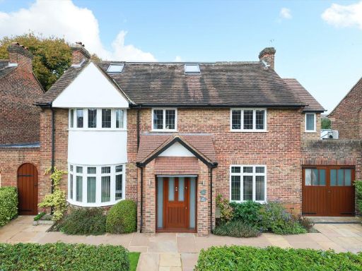 Similar property image