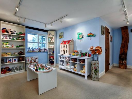 property Low res Images}