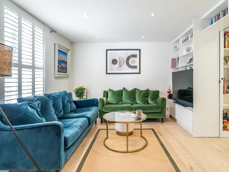 property Compatible Images}