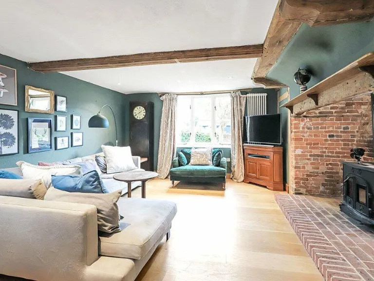 property Compatible Images}