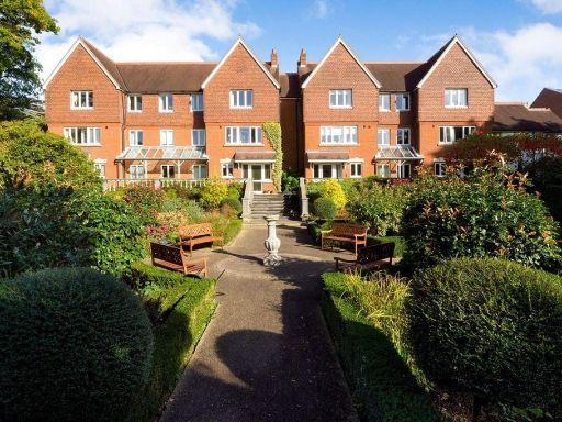 Similar property image