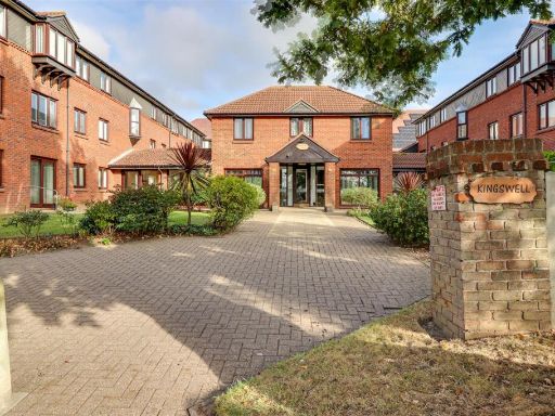 Similar property image