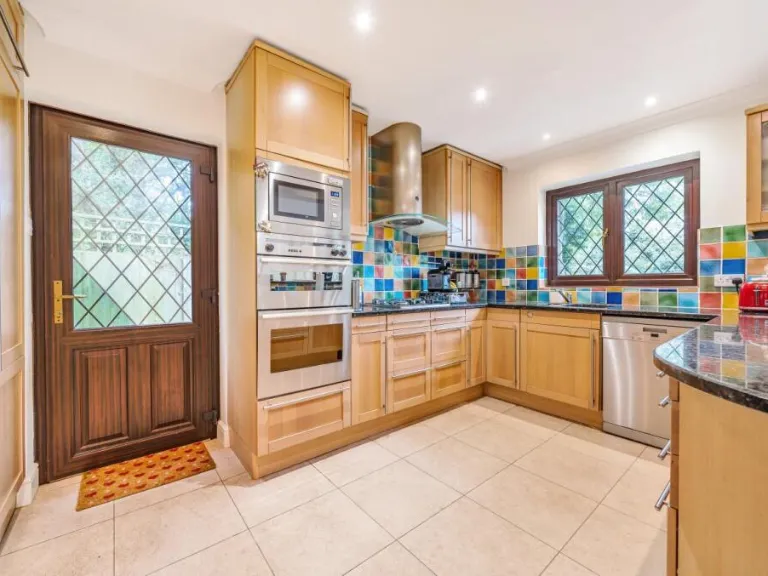 property Compatible Images}
