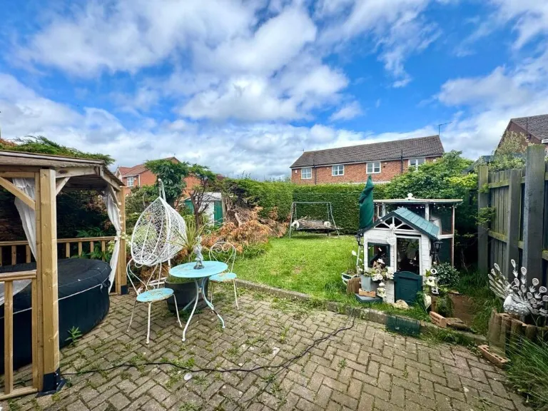 property Compatible Images}