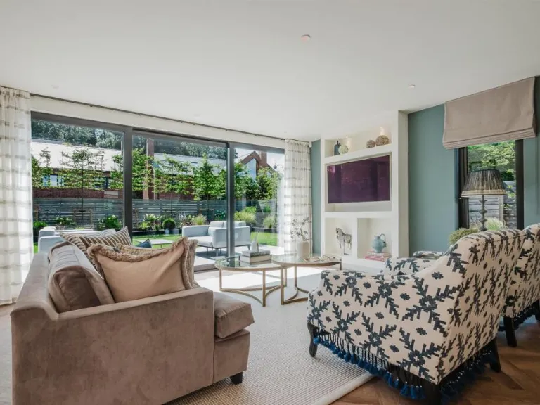 property Compatible Images}