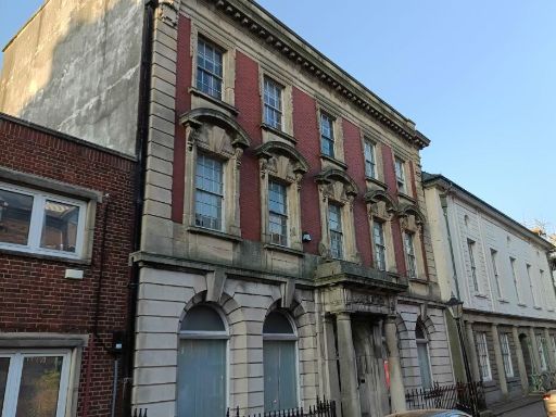 Similar property image