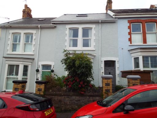 Similar property image