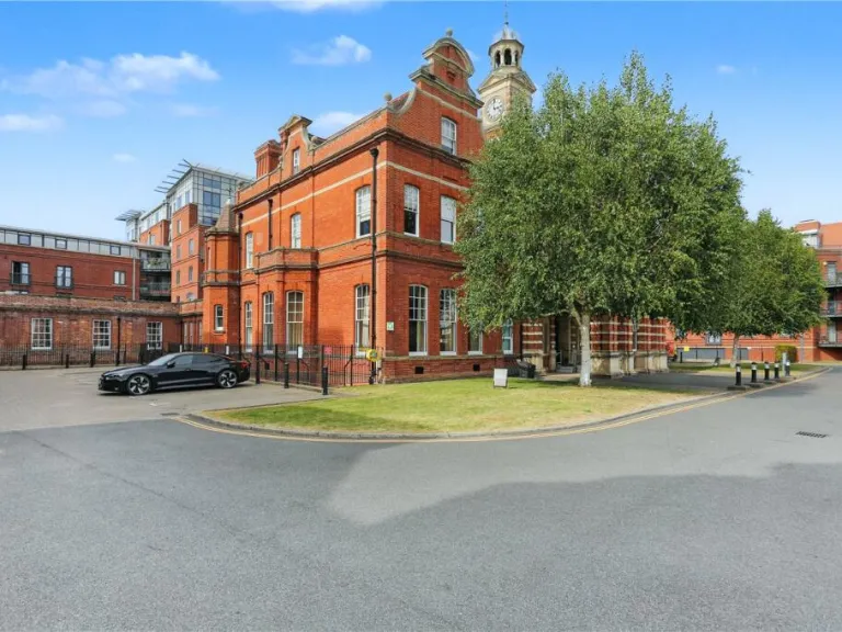 property Compatible Images}