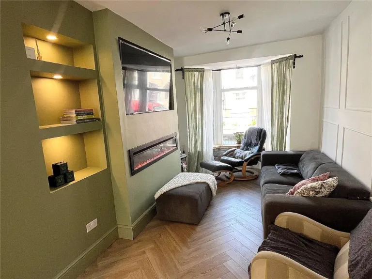 property Compatible Images}