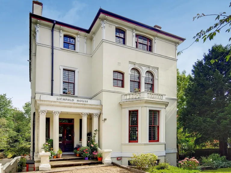 property Compatible Images}