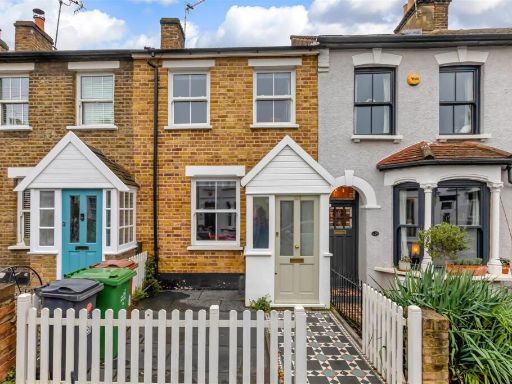 Similar property image