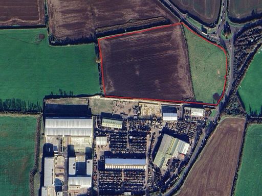 Similar property image