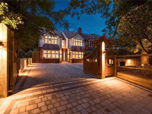 Similar property image