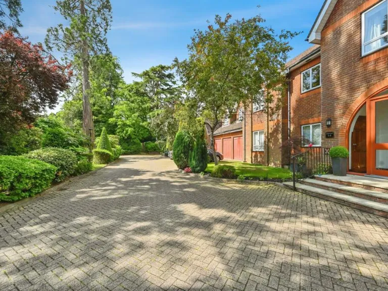 property Compatible Images}
