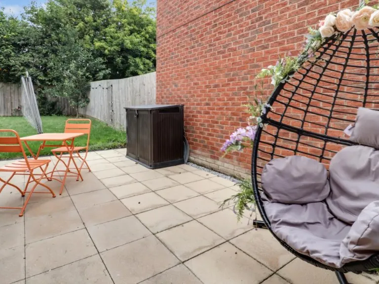 property Compatible Images}