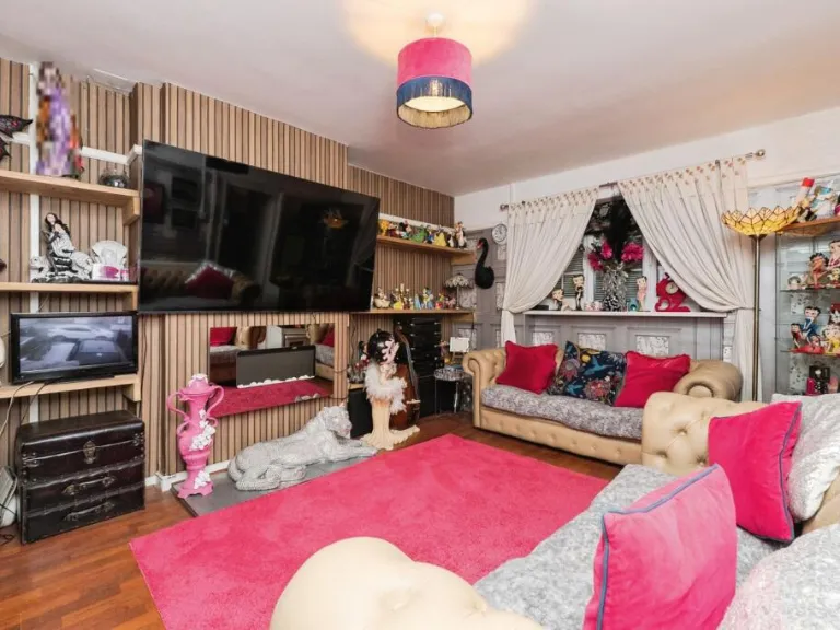 property Compatible Images}