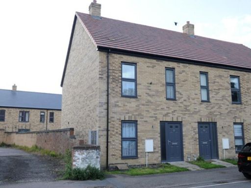 Similar property image