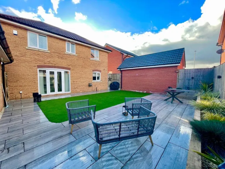 property Compatible Images}