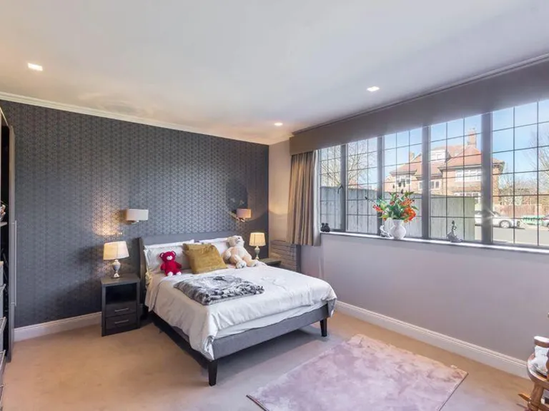 property Compatible Images}