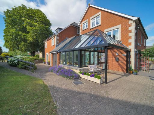 Similar property image