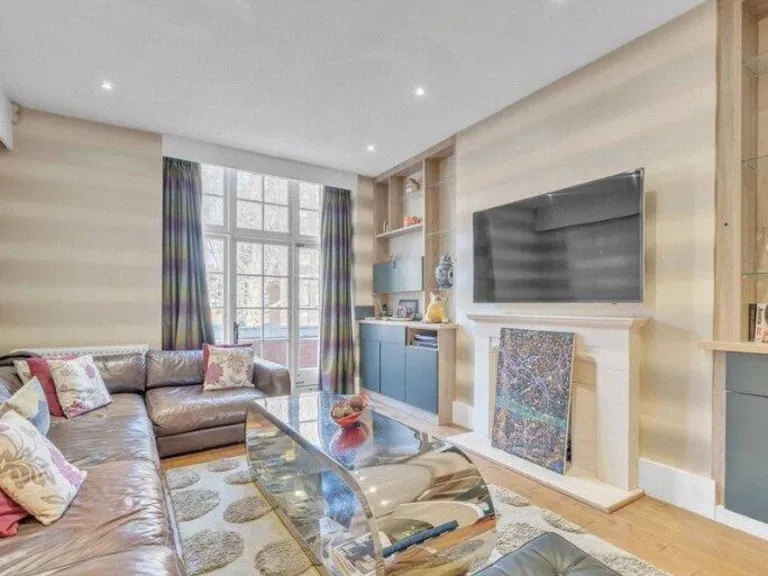 property Compatible Images}
