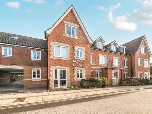 Similar property image