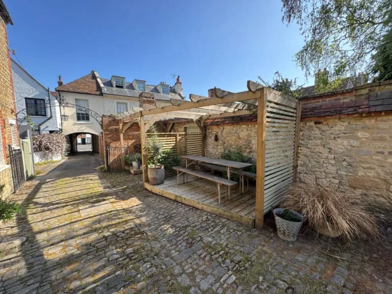 property Compatible Images}