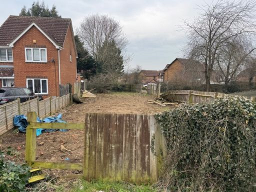 Similar property image