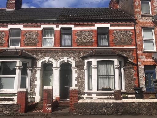 Similar property image