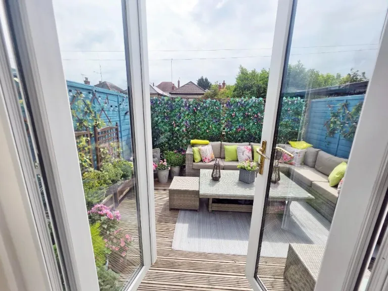 property Compatible Images}