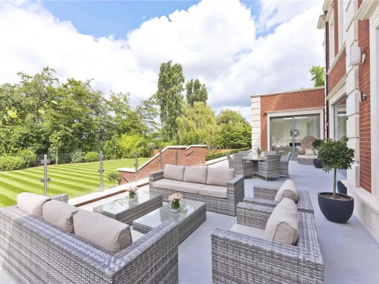 property Compatible Images}