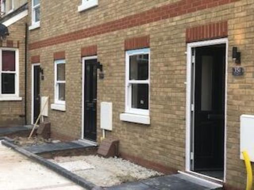 Similar property image