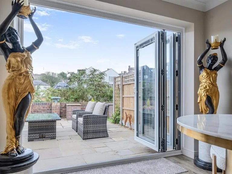 property Compatible Images}