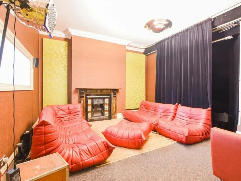 property Compatible Images}