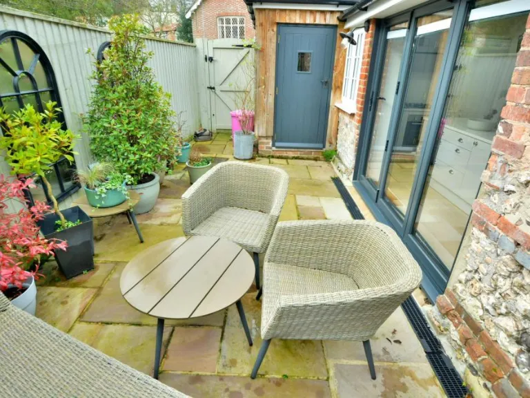 property Compatible Images}