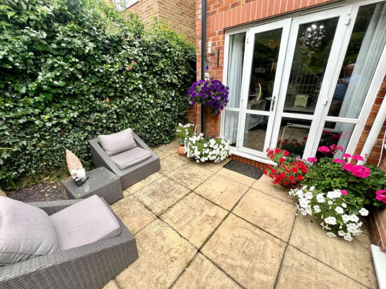 property Compatible Images}