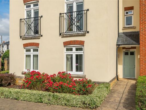 Similar property image