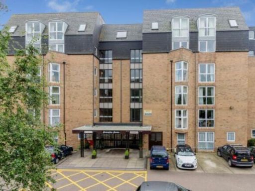 Similar property image